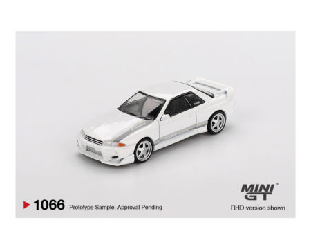 (Preorder) Mini GT 1:64 Nissan Skyline GT-R (R32)